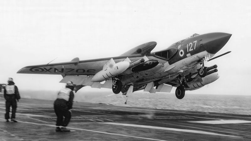 Самый опасный истребитель Британии - 30 смертельных катастроф | Sea Vixen