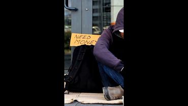 Cost of living crisis: Aussies turning to dog food to survive