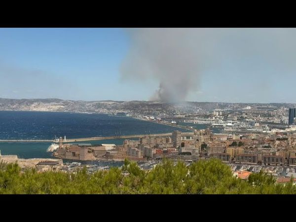 Images: Wildfire spreads on outskirts of Marseille | AFP