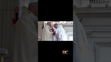 Pope Leo urges unity, condemns capitalism and war at inaugural Mass