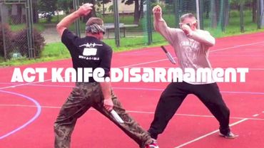 Disarmament.Knife fighting ACT