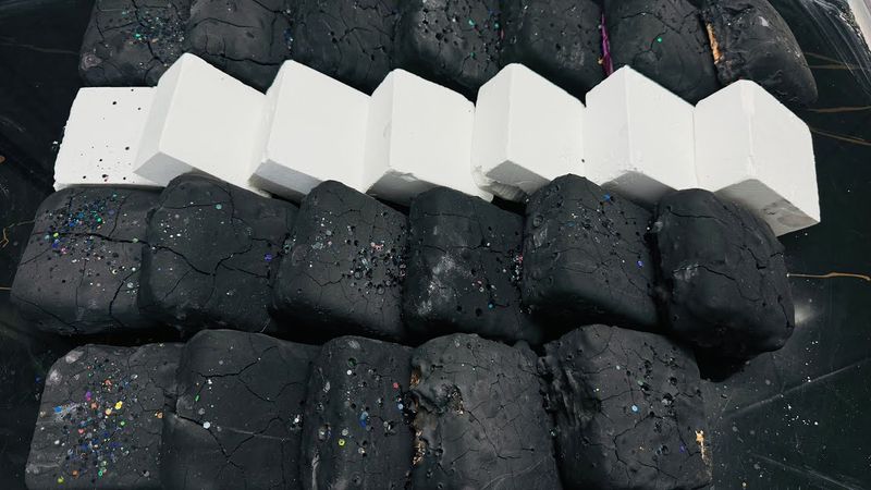 Black Paste ASMR Gym Chalk Crush | Fresh Gym Chalk Block Crush