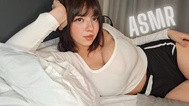 ASMR Kız Arkadaşın Seni Yatakta Rahatlatıyor 🛏️✨ Rahatlatıcı Fısıltılar