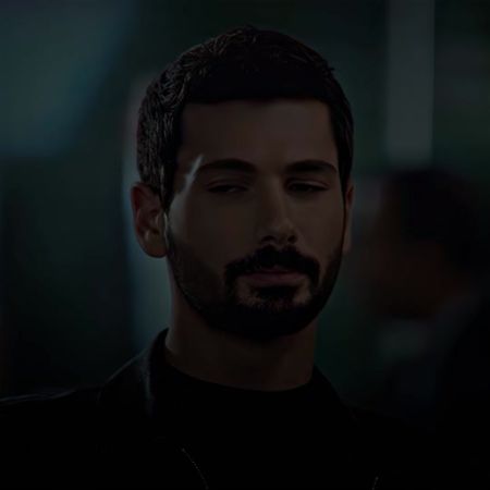 I understand you, Levent | #hudutsuzsevda #halilibrahimkarasu #zeynep...