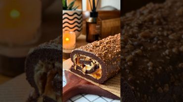 Шоколадний рулет «Снікерс» 🍫 #recipe #рецепт