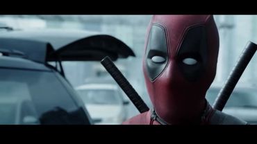 Вставка Рукава засучил рассучивай назад Дэдпул