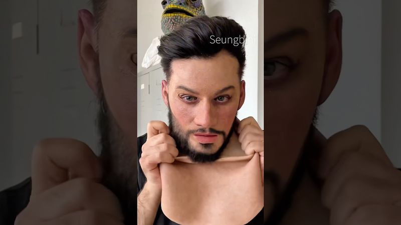 Realistic silicone face mask