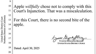 Apple has never lost this hard before