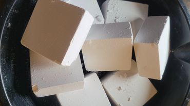 FULL BOX OF @asmrstudioco | DELICIOUS | ODDLYSATISFYING #asmr #gymchalk #asmrcommunity