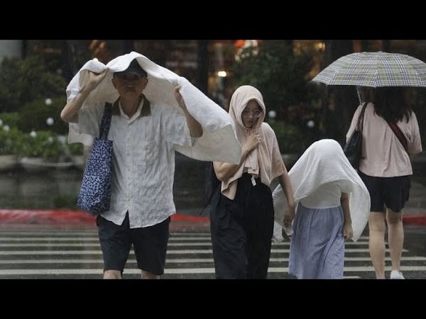 Thousands of people evacuated in Taiwan as Typhoon Podul makes landfall
