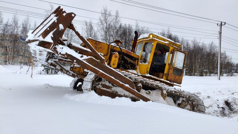 Оживление 20 тонного  бульдозера из СССР