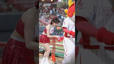 多慧真的有夠皮拿旗子狂戳威弟屁股 一生只督威弟一人🤣@lee_dahye #李多慧 #이다혜 #cheerleader #fancam #shorts