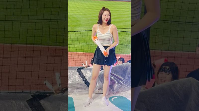 어휴 뭐야 😮‍💨 #이금주 #이금주치어리더#ktwiz #kt위즈 #kt위즈치어리더