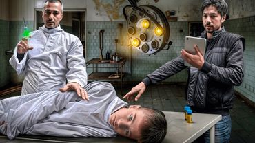 БАНДИТЫ СТАВЯТ ЭКСПЕРИМЕНТЫ НАД ОДНОКЛАССНИКОМ МОЕЙ СЕСТРЫ. ВОТ ПОЧЕМУ ОН СТАЛ СТРАННЫМ