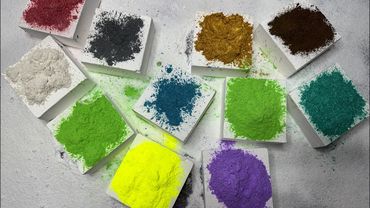 Fresh gym chalk blocks w/ colorful toppings💖