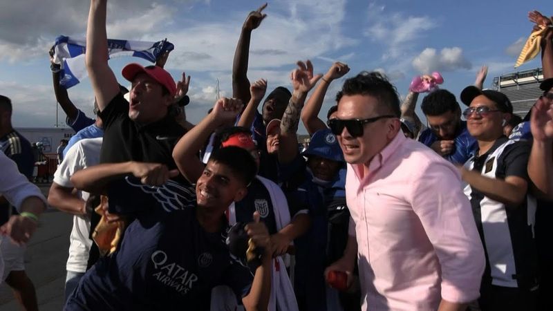 Fans react outside of stadium after Chelsea's FIFA Club World Cup victory | AFP