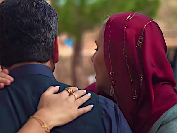 - «очень волновалась за тебя»💔 #далекийгород #uzakşehir #albora #албо...