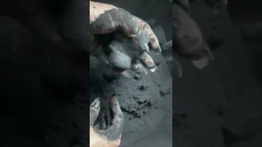 Dusty Black Chalk