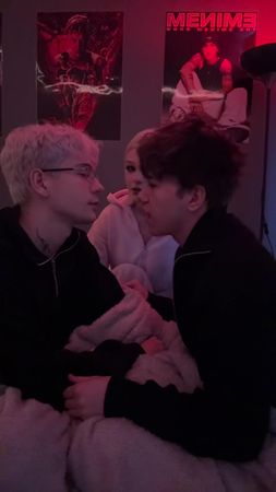 !FAKE KISS!  @тгк:папа может @esenia.barbie 