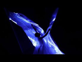 Iris Van Herpen unveils extraordinary bioluminescent algae dress at Paris Couture Week