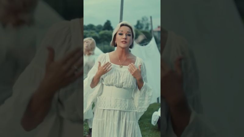 Татьяна Буланова — «Мама моя милая» Стихи: Михаил Гуцериев Музыка: Андрей Ктитарев, Сергей Ревтов