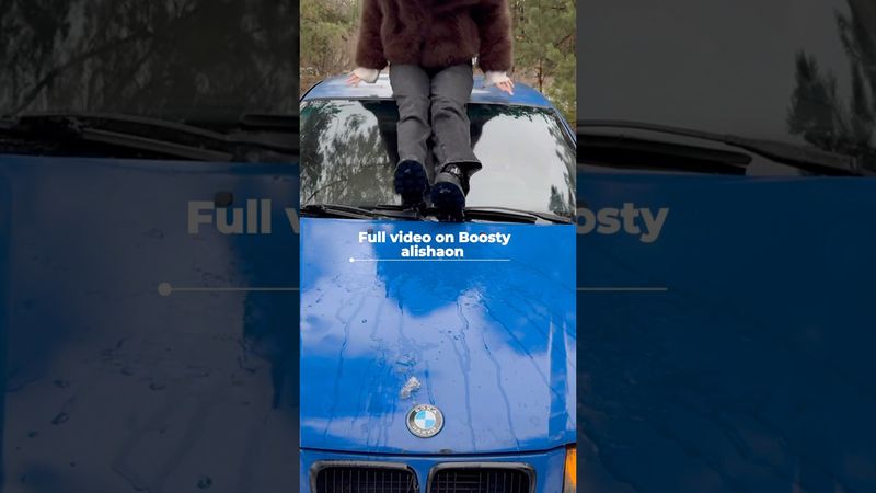 Тгк Alishaon #feet #automobile #foot #snow #bmw #jumpcar