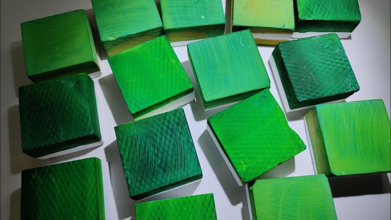 Dyeing motion chalk丨晕染健身房粉笔丨绿色粉笔碎asmr