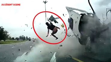100 Most Unbelievable Moments of Car Accidents on the Streets in 2025 | Idiots in Cars