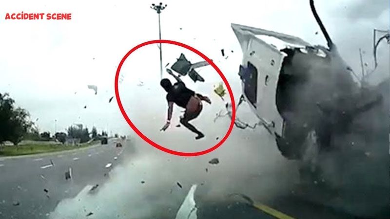 100 moments les plus incroyables d'accidents de voiture dans les rues 2025, Idiots dans les voitures