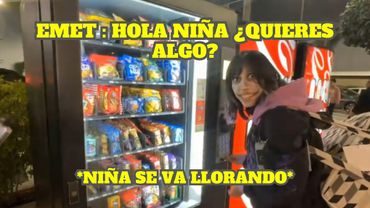 EMETSUKI LE INVITA COMIDA A UNA NIÑA Y LUEGO ELLA SE VA LLORANDO