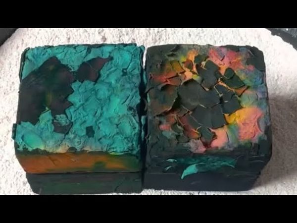 Flakey Multicolored Dyed Fresh Soft Chalk