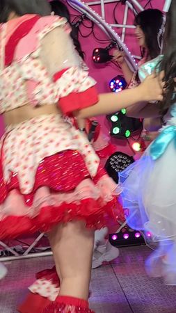 この前の続きです！ この日は特別に動画OKだったので原宿学園の【プラネットランデブー】を出演者全員で歌った時の動画です。場所は東京:原宿の...