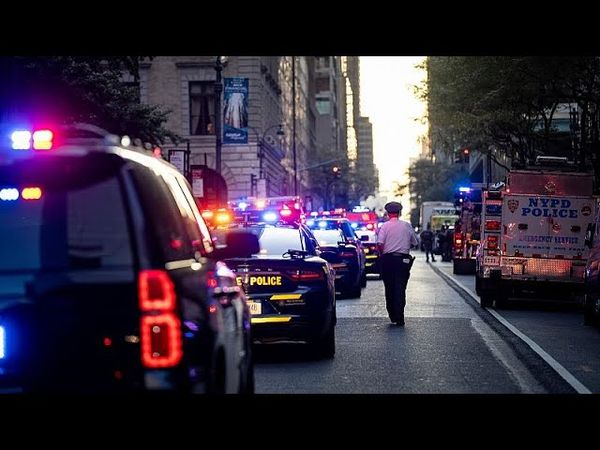 Gunman kills four at Manhattan office building in New York City