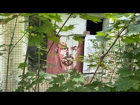 Заброшенный лагерь управления кинофикации. Идём дорогой Ленина дорогой Октября !