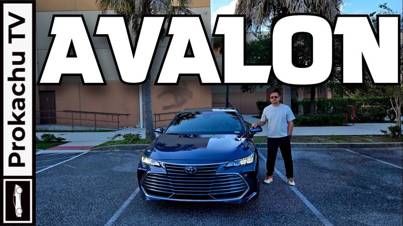Toyota Avalon 2021 — Седан, который Тойота забрала у Америки | Обзор #141 от Прокачу ТВ