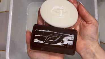 ASMR 🪵🐚Tar and Dove soap | АСМР 🪵🐚Мыление мыла Дегтярное и Dove