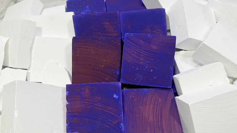 ASMR| Gym Chalk ASMR | Dyed BLINK Crispy Soft Blocks | Oddly Satisfying