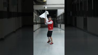 J'ai fabriqué un pop-corn géant en papier