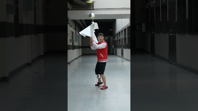 J'ai fabriqué un pop-corn géant en papier