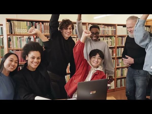 Я дивився фільми та серіали ТІЛЬКИ АНГЛІЙСЬКОЮ кожен день на протязі ВСЬОГО ЛІТА і ось результат