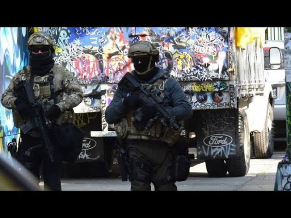 I HAVE A QUESTION FOR MEN | FER - CFE - FEBFP | FUERZAS ESPECIALES DE MÉXICO (SEDENA)