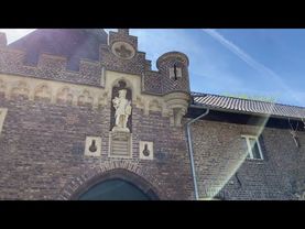 Красивые места в Германии / Замок Паффендорф, Тюльпановые поля