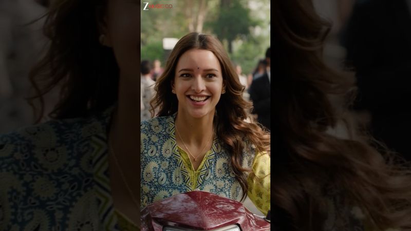 #BasEkDhadak #Dhadak2 #SidhhantChaturvedi #TriptiiDimri #ShreyaGhoshal #JubinNautiyal #shorts