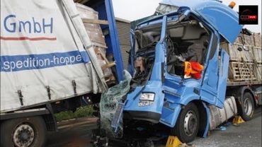 OMG! 165 Idiots in Cars 😱 Shocking Car Crashes, CCTV Fails & Instant Karma Compilation