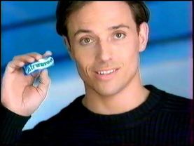 Короткий рекламный блок и анонс (ОРТ, 31.10.1999) (4)