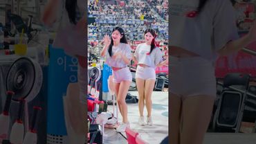 프리스타일 아웃송 새로운 강자 찌나뇽 #김진아 #김진아치어리더#ktwiz #kt위즈 #kt위즈치어리더