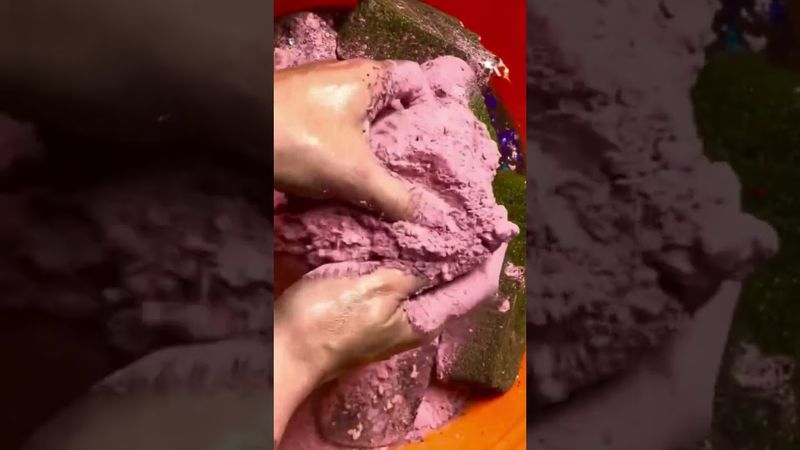 Water Crush with Hydrophobic Chalk