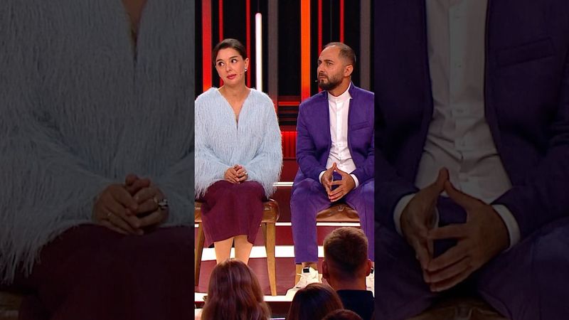 Он хотел тишины, она — просто спросить 😅#ДемисКарибидис #ComedyClub #ТНТ #МаринаКравец