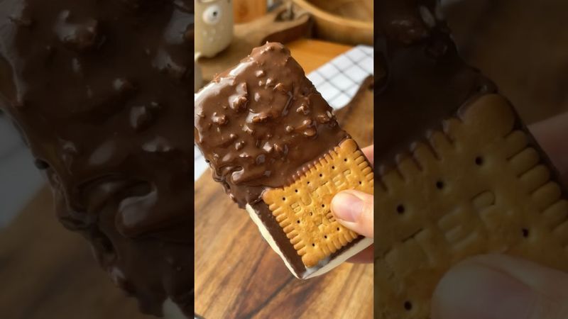 Домашнє і натуральне морозиво в печиві з шоколадом 🍫 #рецепт