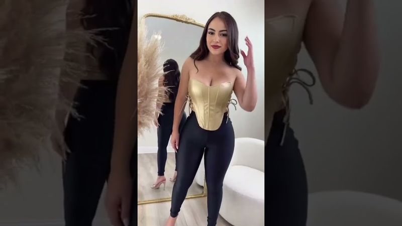 Viciada em Leggings de Couro | Viralize com Looks de Legging Brilhantes | Mais de 10 Truques de M...